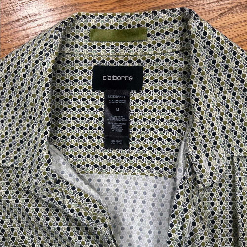 Retro button down - Picture 2 of 2
